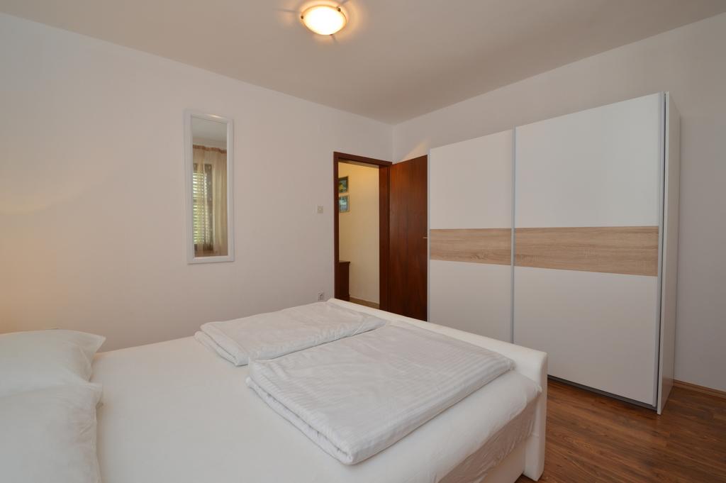 Apartment Vita Mali Losinj Ngoại thất bức ảnh
