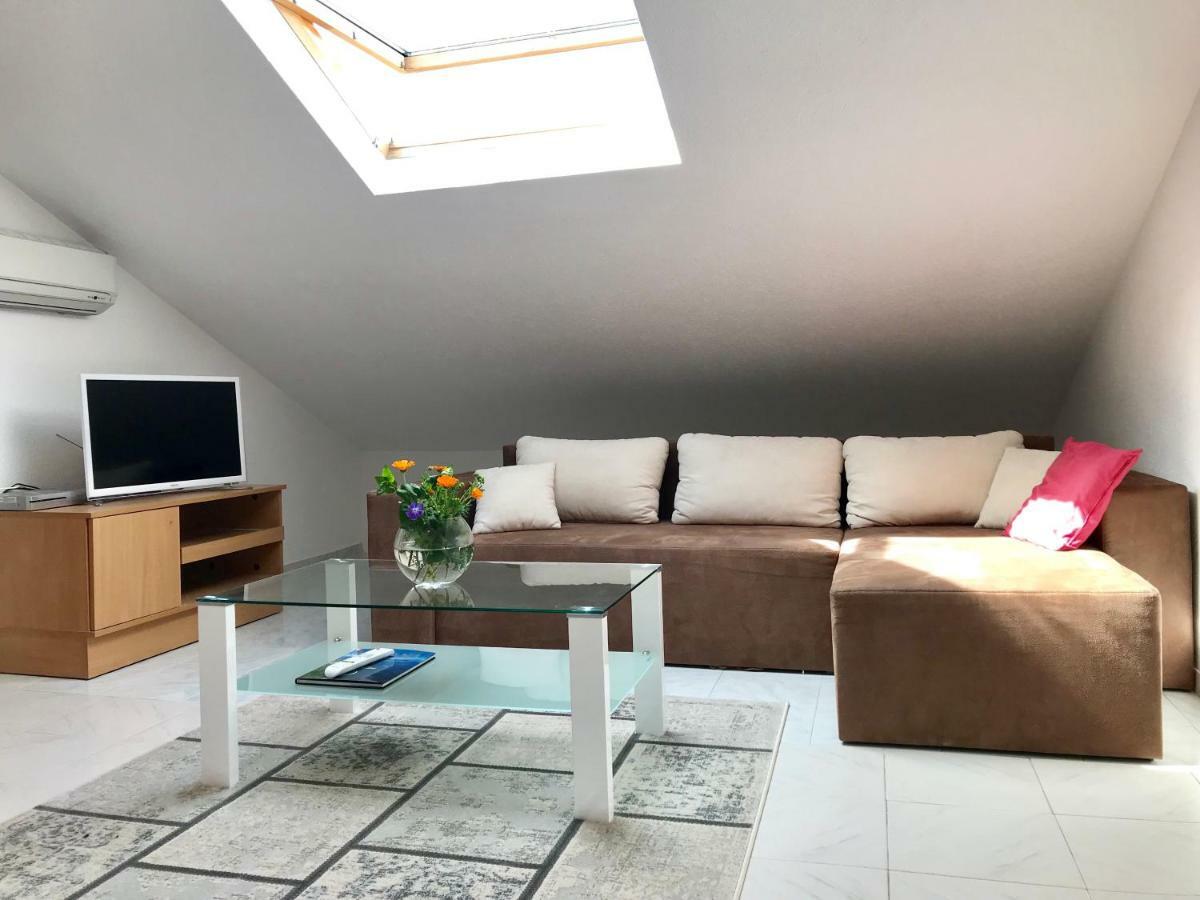 Apartment Vita Mali Losinj Ngoại thất bức ảnh